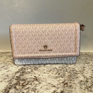 Jet Set Small Two-Tone Logo Smartphone Crossbody Bag